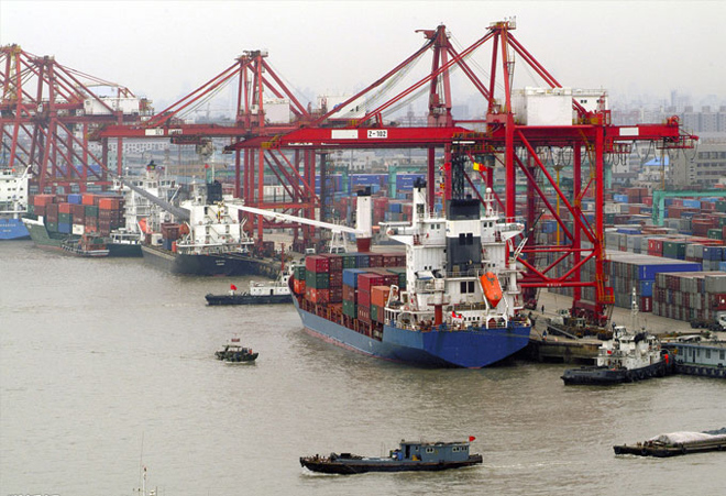 ���̰���